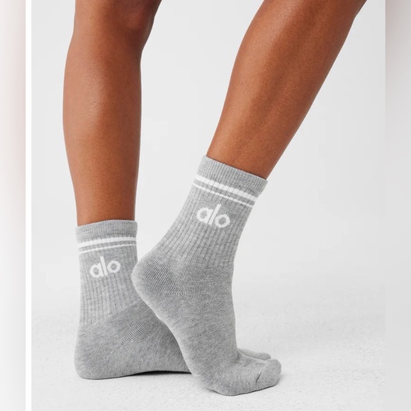 Alo yoga half Crew Socks 3 pair - Picture 4 of 4